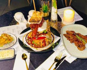 OTAKU Restaurant